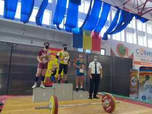 Juniorii de la CSM Arad au cucerit zece medalii la Naţionalele de haltere! (FOTO)