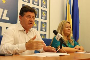 Alegeri pentru conducerea PNL Arad