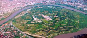 Cetatea Aradului, miza luptei dintre Orban și Cîțu