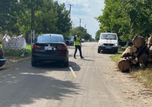 Un băiat de 7 ani accidentat grav la Sâmbăteni