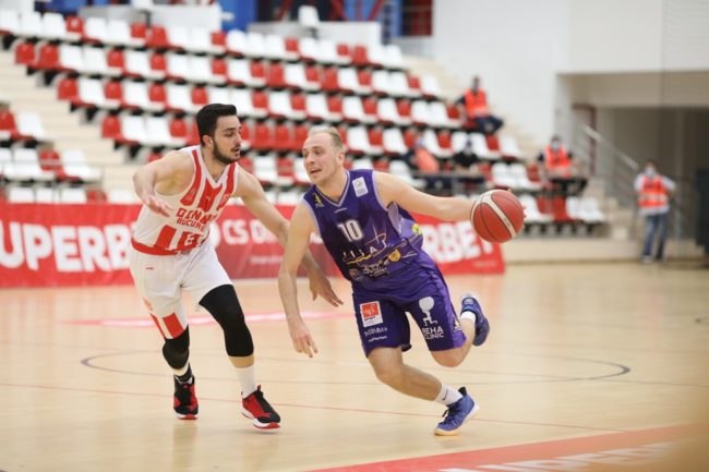 Cristian Mocrițchi continuă la SCM Timișoara