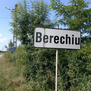 Ordine de protecție pe numele unor bărbați de 66 și 31 de ani