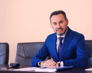 Falcă: „economia, bazată pe investiţii puternice”