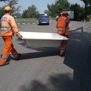 Cadă în parcare, între Arad şi Timişoara