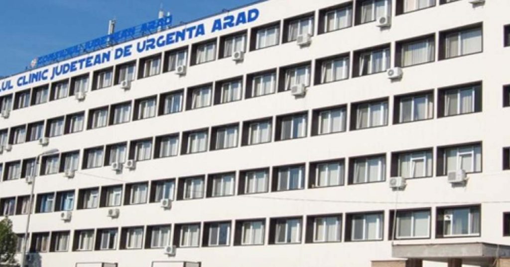 12 cazuri active în județul Arad