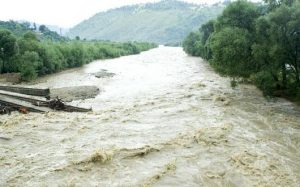 Guvernul a alocat bani pentru localitățile din județul Arad afectate de inundații