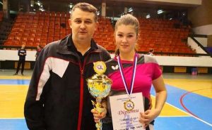 Alesia Sferlea este în optimile Europenelor de tenis de masă, alături de naţionala de junioare II