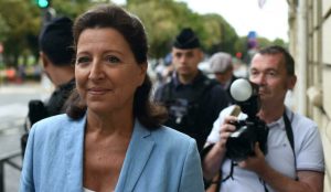Fostul ministru francez al Sănătăţii a fost inculpat în ancheta privind gestionarea pandemiei