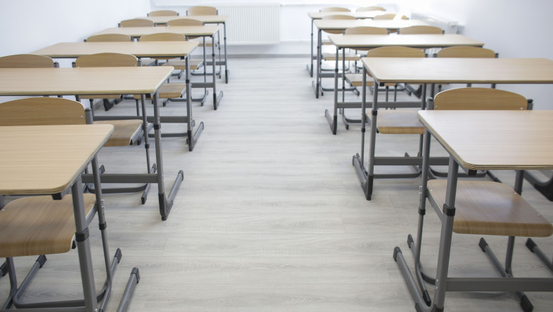 SURSE: 24 de cazuri de Covid-19 în școlile arădene. 11 clase au activitatea cu prezență fizică suspendată