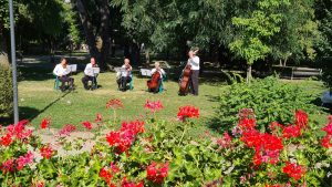 Concert de coarde în zona „La băncuţe”