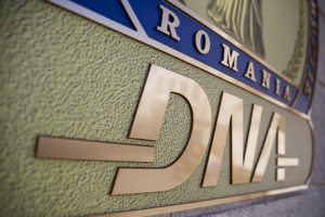 DNA: Dosar penal privind modul în care au fost achiziționate dozele de vaccin anti-COVID