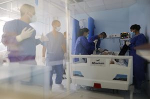 Județul Arad a ajuns la o mie de decese Covid
