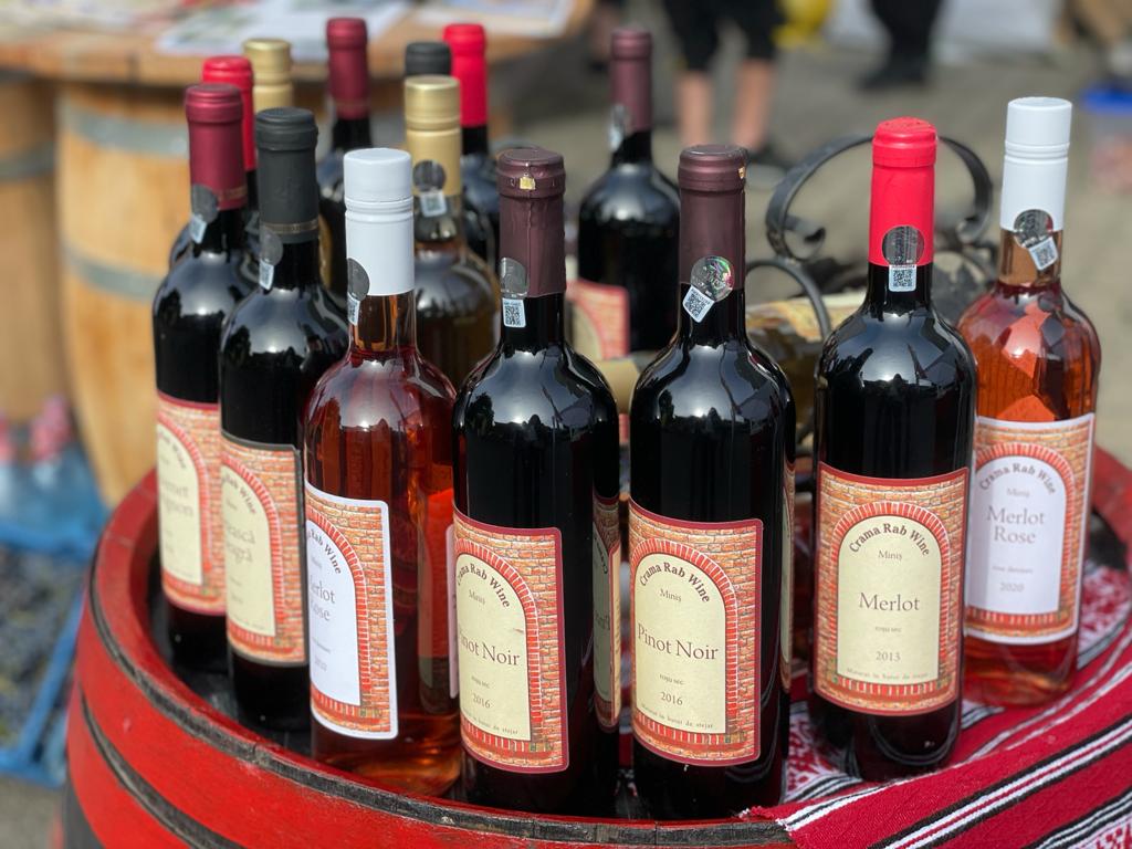 Planuri pentru Festivalul Vinului