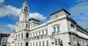 Salariile din Primărie salvate, temporar, de la București