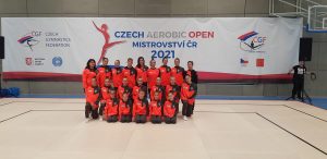 Gimnaştii de la CS Universitatea Arad, de şapte ori medaliaţi cu aur la Openul Cehiei de aerobică!