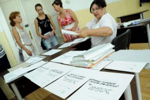Concurs directori: 192 de candidați pentru 189 de posturi, în Arad