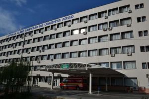 Un spital cu buzunarele goale