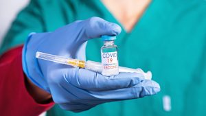 58% dintre profesorii arădeni sunt vaccinați