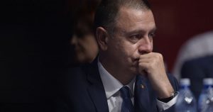 Mihai Fifor: Abandonarea de către Guvern a testării periodice în școli este o decizie criminală pentru educația și sănătatea elevilor