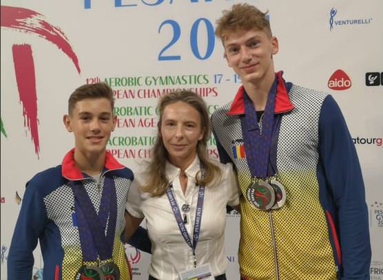 CSU Arad are campioni europeni de juniori la aerobic! Branda şi Popa, performerii de la Pesaro