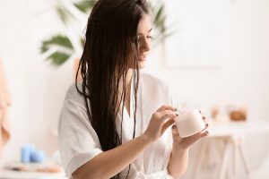 4 motive să alegi mereu tratamente profesionale pentru îngrijirea părului tău