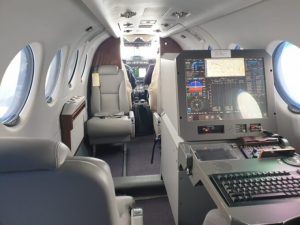 Ce avion a survolat, vineri, Aradul?