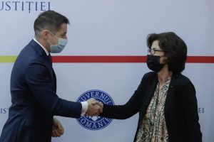 Paşca, discuţii cu Anticorupția franceză