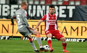 UTA are şansa de a profita de o Dinamo în suferinţă, dar cu Rednic instalat antrenor!