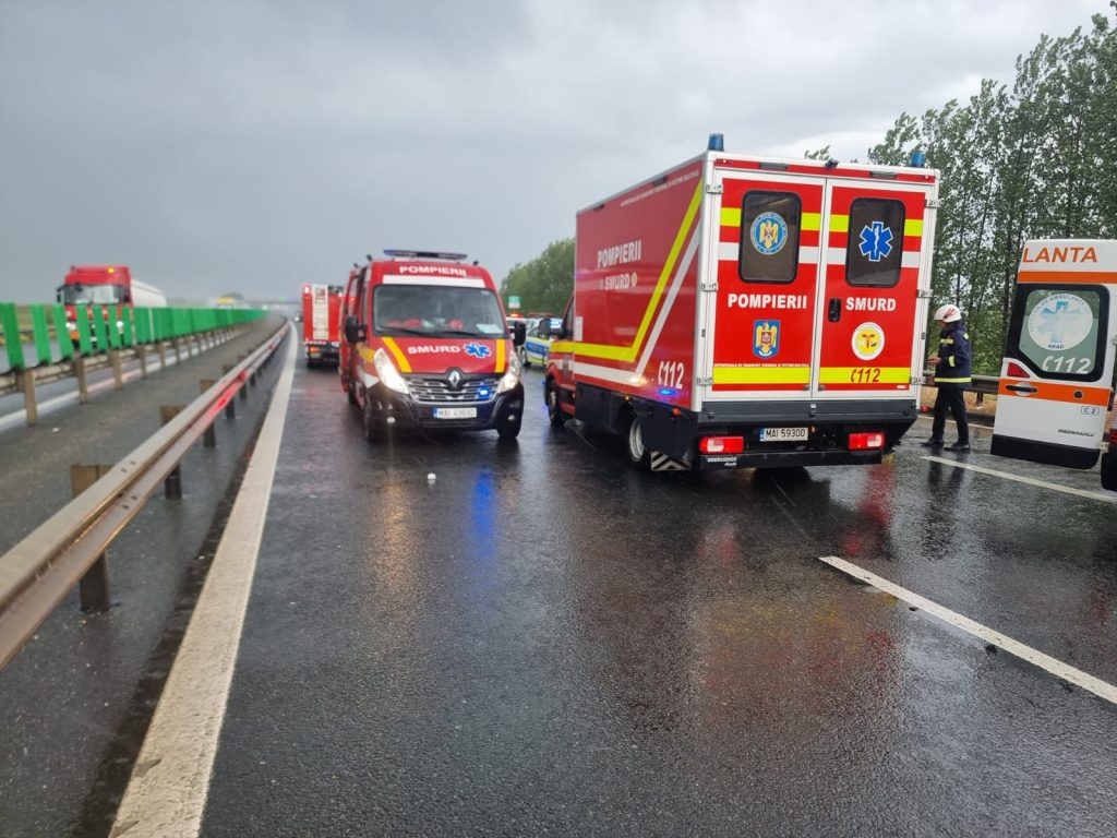 accident autostrada pompieri smurd