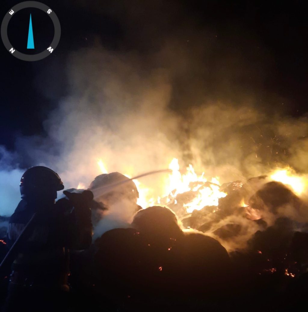 incendiu baloti